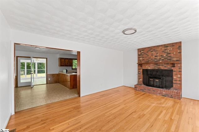 160 McArthur Street, Spartanburg, SC 29307