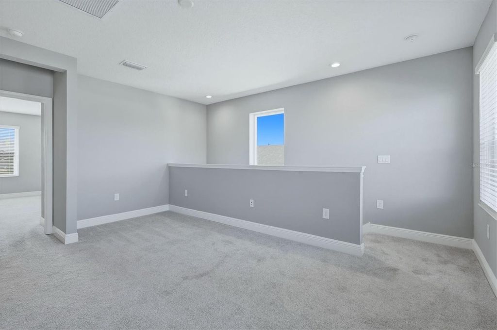 Image 24 of property listing at 10429 CROOKED CREEK COURT, Parrish, FL 34219