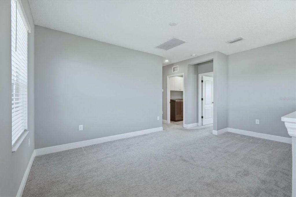 Image 27 of property listing at 10429 CROOKED CREEK COURT, Parrish, FL 34219