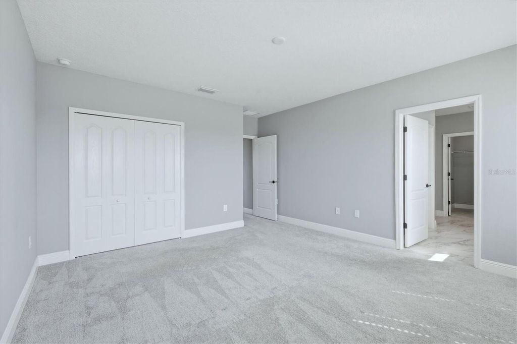 Image 28 of property listing at 10429 CROOKED CREEK COURT, Parrish, FL 34219