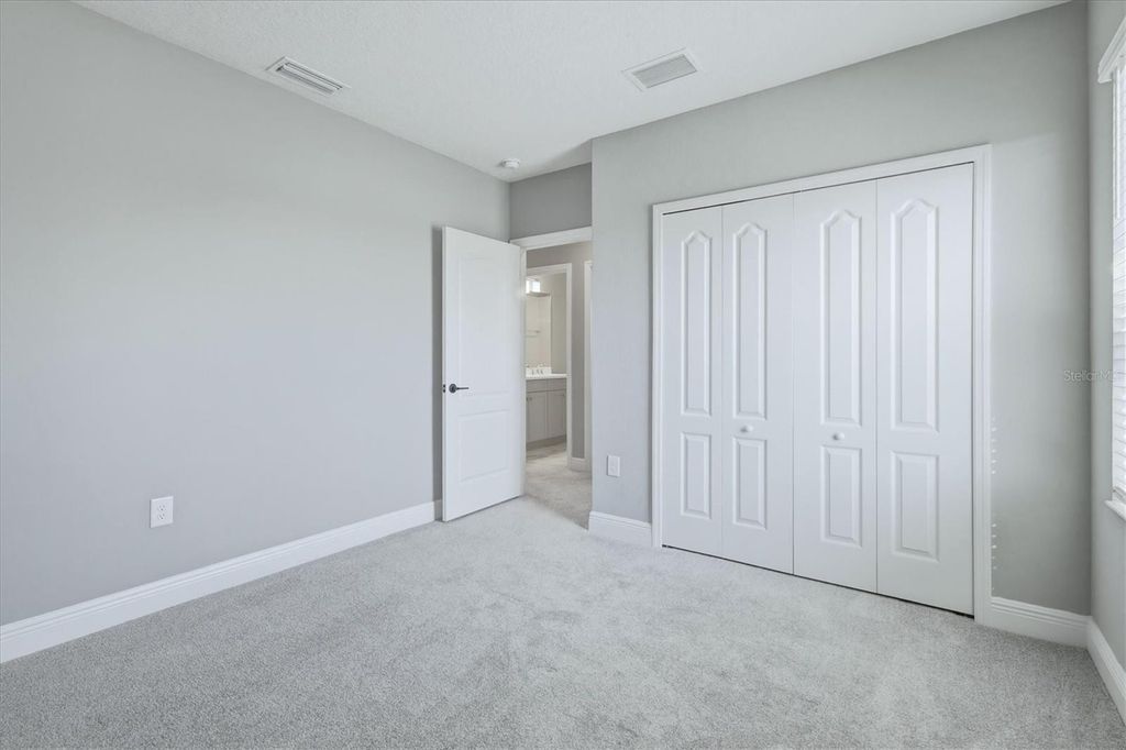 Image 37 of property listing at 10429 CROOKED CREEK COURT, Parrish, FL 34219