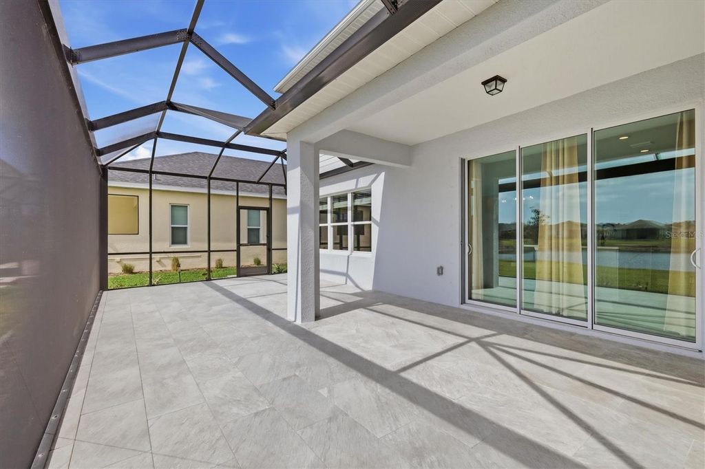 Image 45 of property listing at 10429 CROOKED CREEK COURT, Parrish, FL 34219