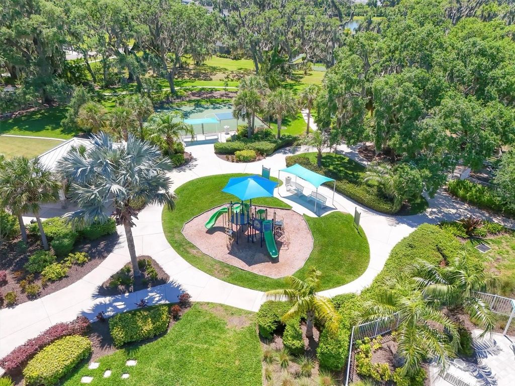 Image 62 of property listing at 10429 CROOKED CREEK COURT, Parrish, FL 34219