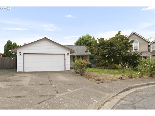 1143 Sw JAMES Ct, Dundee, OR 97115