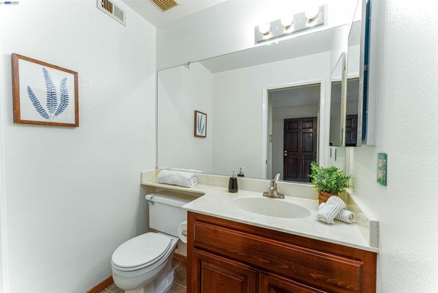 34607 Pueblo Ter, Fremont, CA 94555