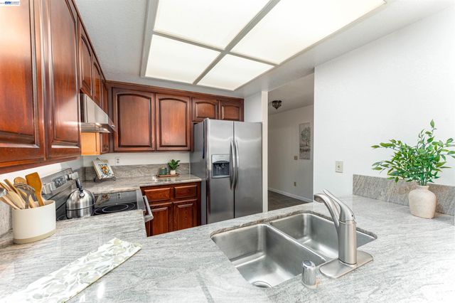 34607 Pueblo Ter, Fremont, CA 94555