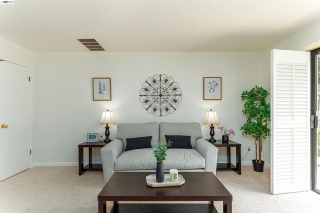 34607 Pueblo Ter, Fremont, CA 94555