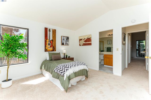 34607 Pueblo Ter, Fremont, CA 94555