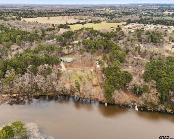 343 Laura Ln, Bullard, TX 75757