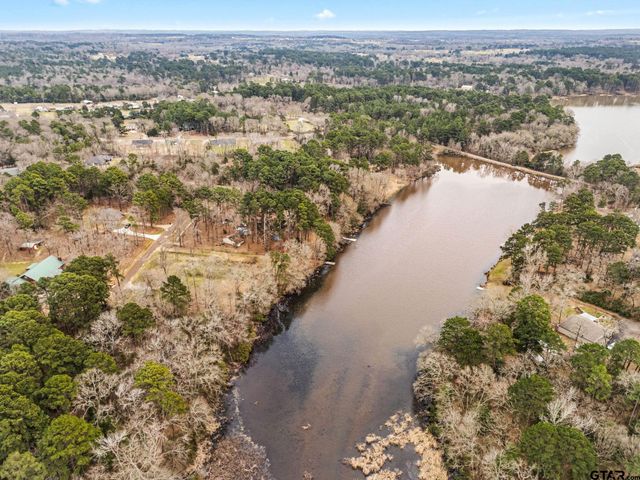 343 Laura Ln, Bullard, TX 75757