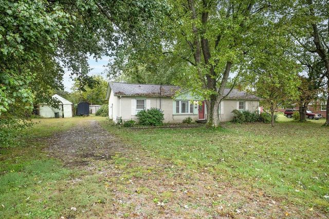 1465 Old Farmington Rd, Lewisburg, TN 37091