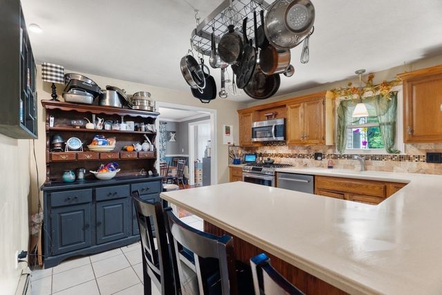 1236 Woonsocket Hill Road, North Smithfield, RI 02896