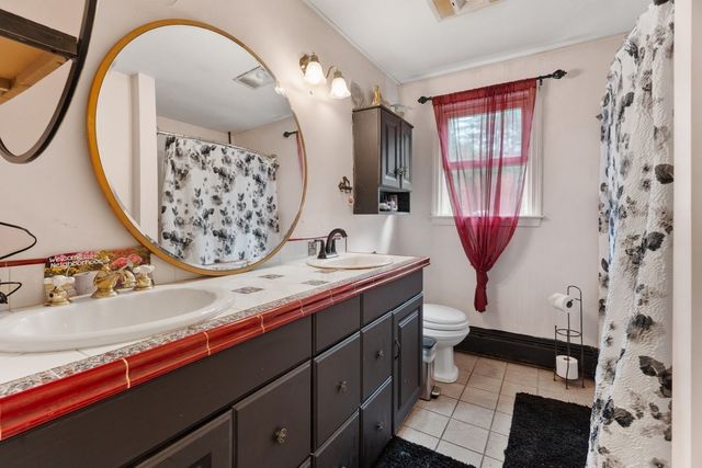 1236 Woonsocket Hill Road, North Smithfield, RI 02896
