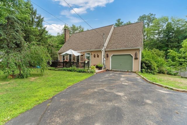 1236 Woonsocket Hill Road, North Smithfield, RI 02896