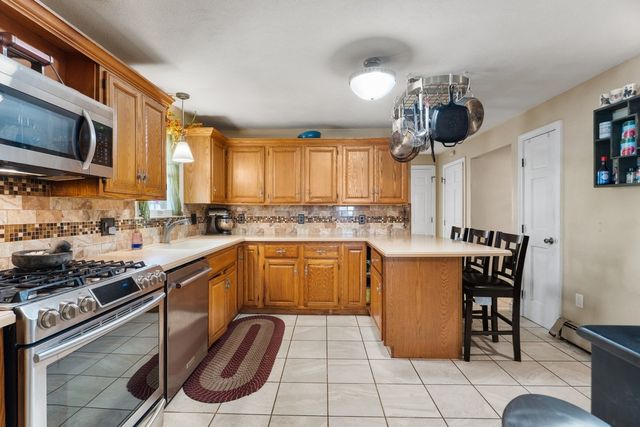 1236 Woonsocket Hill Road, North Smithfield, RI 02896