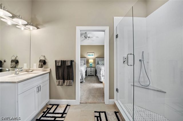 8888 Mustang Island CIR, Naples, FL 34113