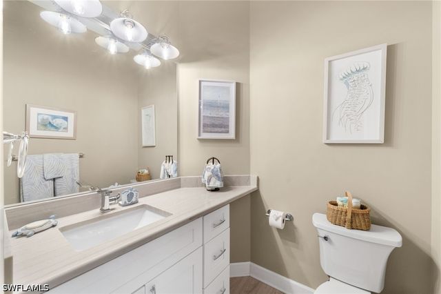 8888 Mustang Island CIR, Naples, FL 34113