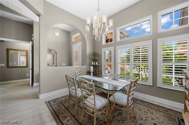 8888 Mustang Island CIR, Naples, FL 34113