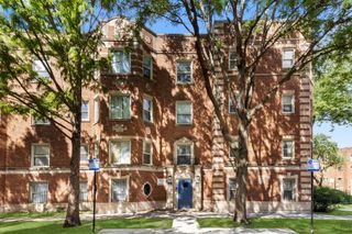 854 E 82nd Street 2, Chicago, IL 60619