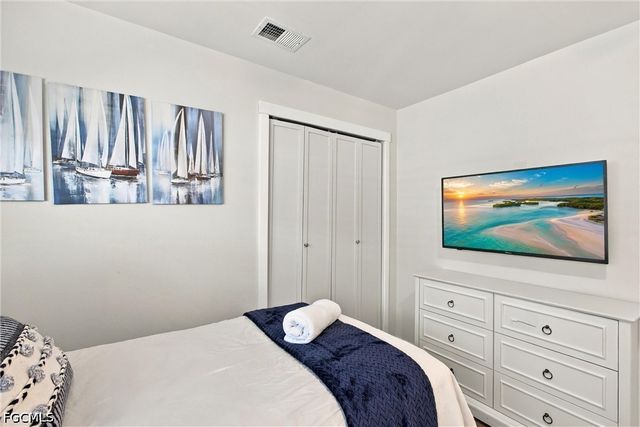 1113 SE 17th ST, Cape Coral, FL 33990