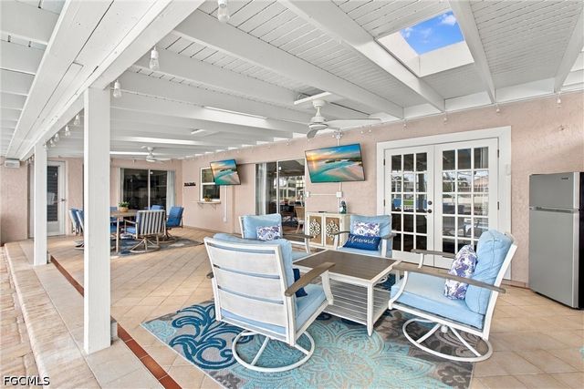 1113 SE 17th ST, Cape Coral, FL 33990