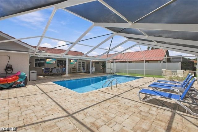 1113 SE 17th ST, Cape Coral, FL 33990