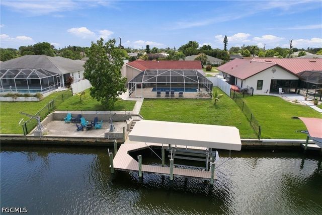 1113 SE 17th ST, Cape Coral, FL 33990