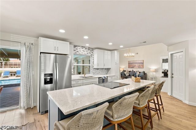 1113 SE 17th ST, Cape Coral, FL 33990