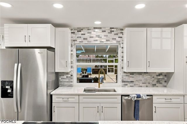 1113 SE 17th ST, Cape Coral, FL 33990