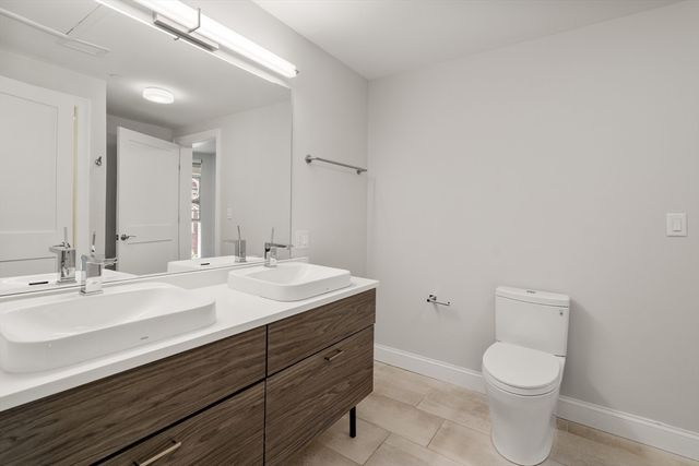 771 Harrison Ave. 406, Boston, MA 02118