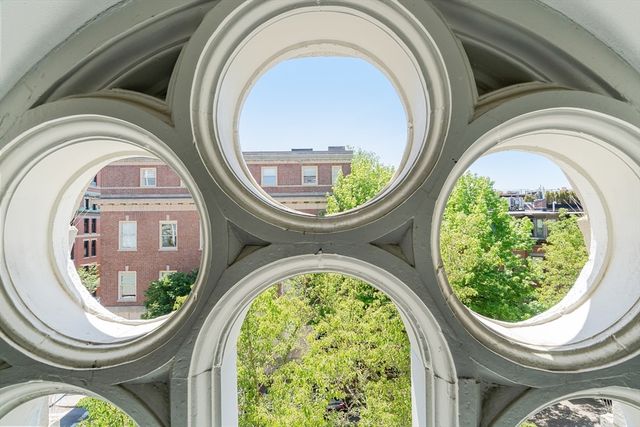 771 Harrison Ave. 406, Boston, MA 02118