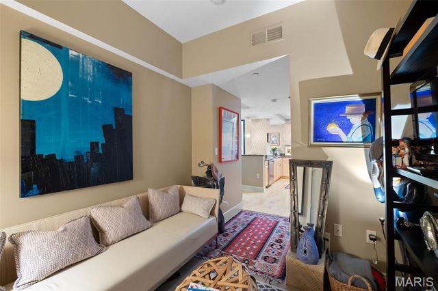 314 Broadway 1005, St Louis, MO 63102