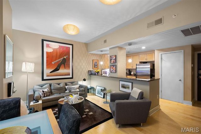 314 Broadway 1005, St Louis, MO 63102