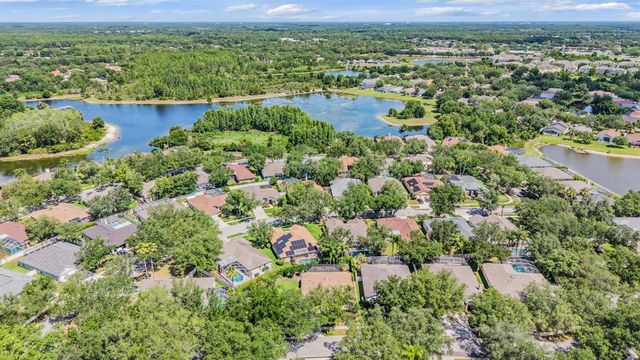 9459 HUNTERS POND DRIVE, Tampa, FL 33647
