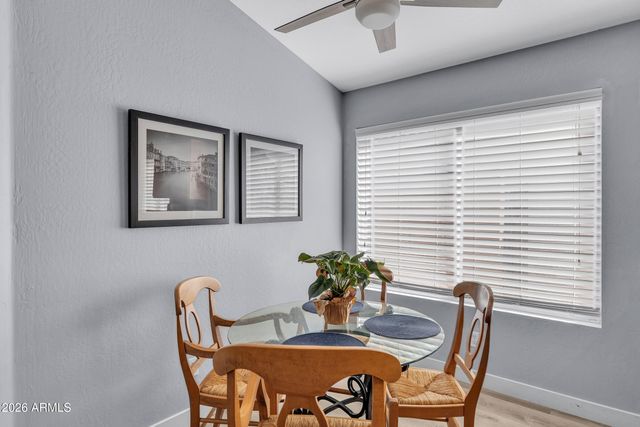 4402 E Glenhaven Drive, Phoenix, AZ 85048