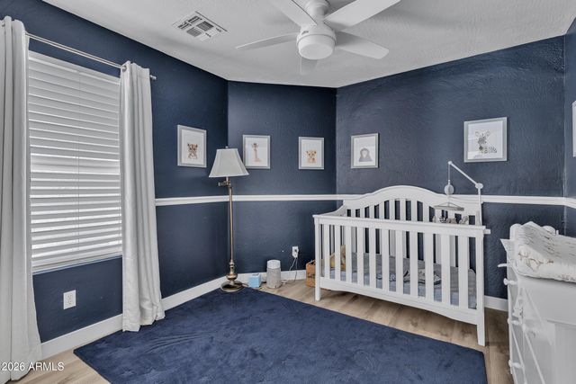 4402 E Glenhaven Drive, Phoenix, AZ 85048