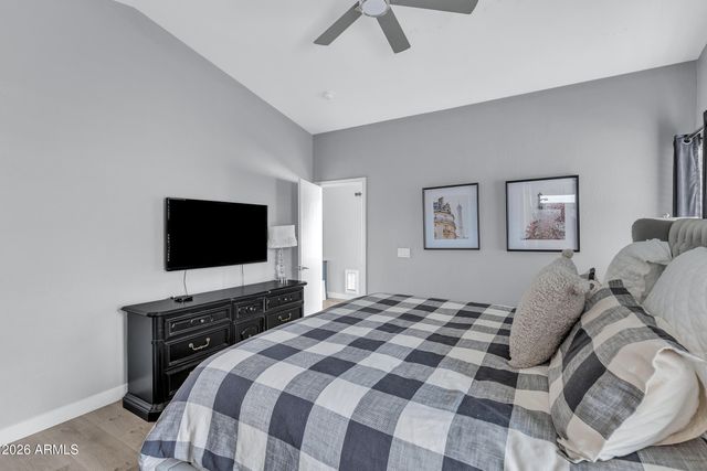 4402 E Glenhaven Drive, Phoenix, AZ 85048