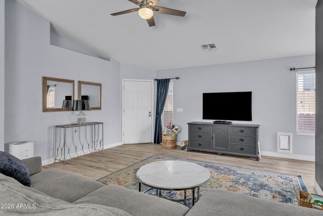 4402 E Glenhaven Drive, Phoenix, AZ 85048