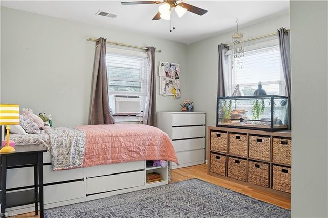 3624 Virginius DR, Virginia Beach, VA 23452
