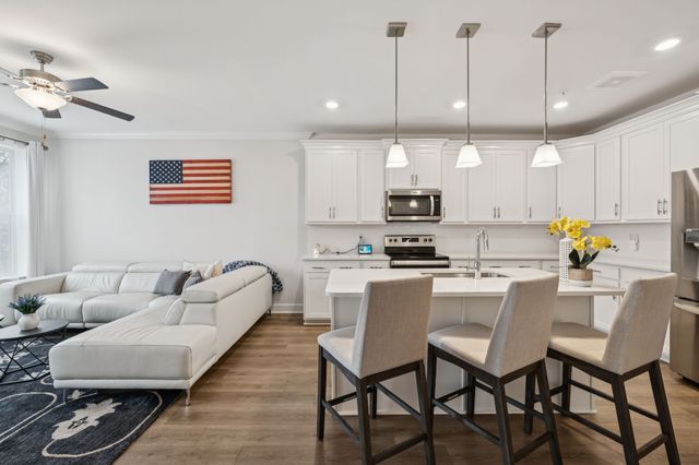 1011 Vida Way Apt 105, Nolensville, TN 37135