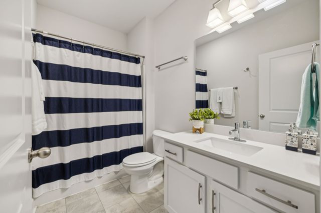 1011 Vida Way Apt 105, Nolensville, TN 37135