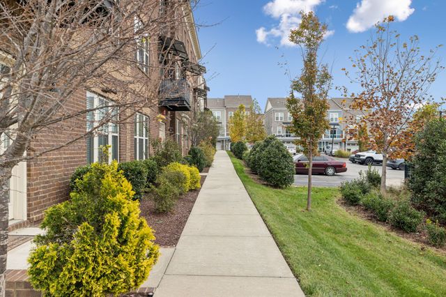 1011 Vida Way Apt 105, Nolensville, TN 37135