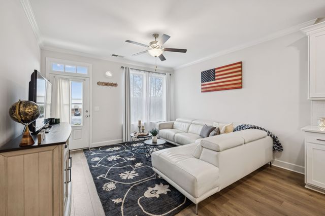 1011 Vida Way Apt 105, Nolensville, TN 37135