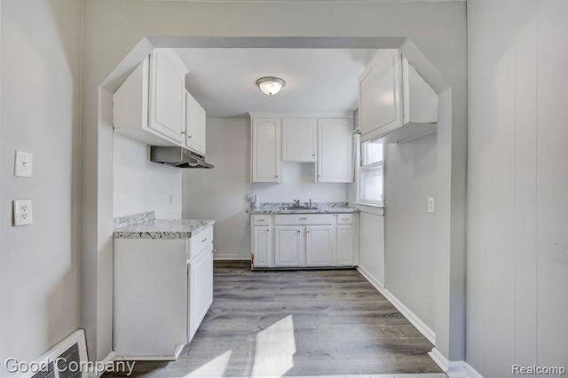 18494 Ashton Avenue, Detroit, MI 48219