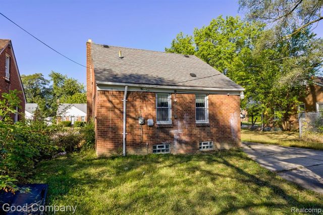 18494 Ashton Avenue, Detroit, MI 48219