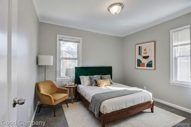 18494 Ashton Avenue, Detroit, MI 48219