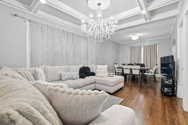 1221 S Austin Boulevard, Cicero, IL 60804