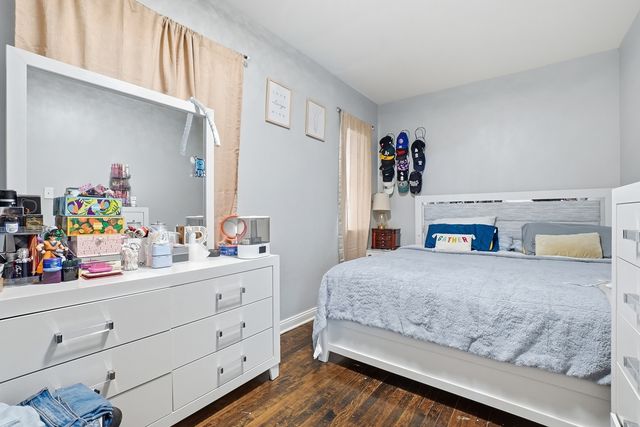 1221 S Austin Boulevard, Cicero, IL 60804