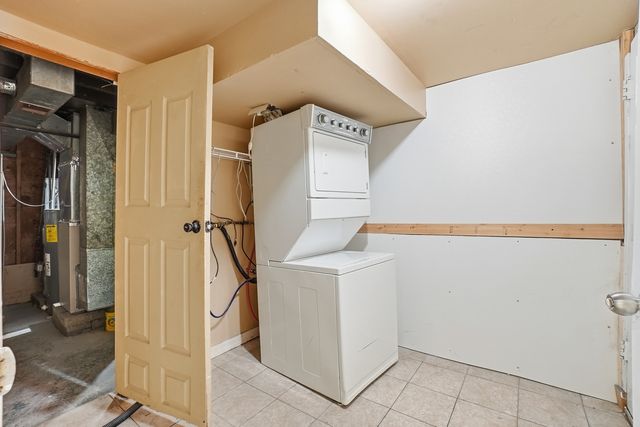 1221 S Austin Boulevard, Cicero, IL 60804