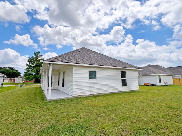 312 Tregre Lane, Thibodaux, LA 70301